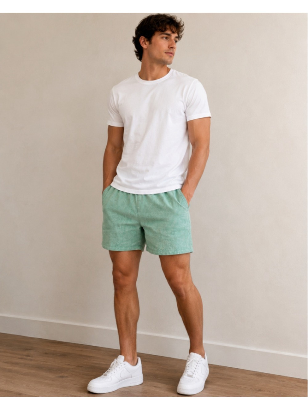Lululemon Men’s Mint Green Casual Shorts Size L Elastic Waist Lightweight